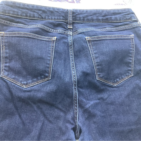 EUC, St. John’s Bay cropped Jeans, 16 - Picture 3 of 8